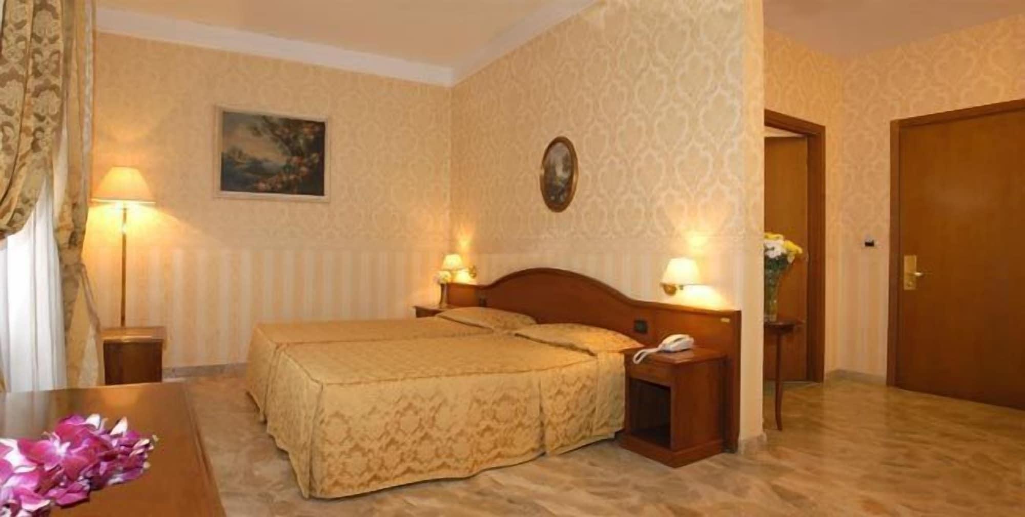 Hotel Orazia Rome Exterior photo