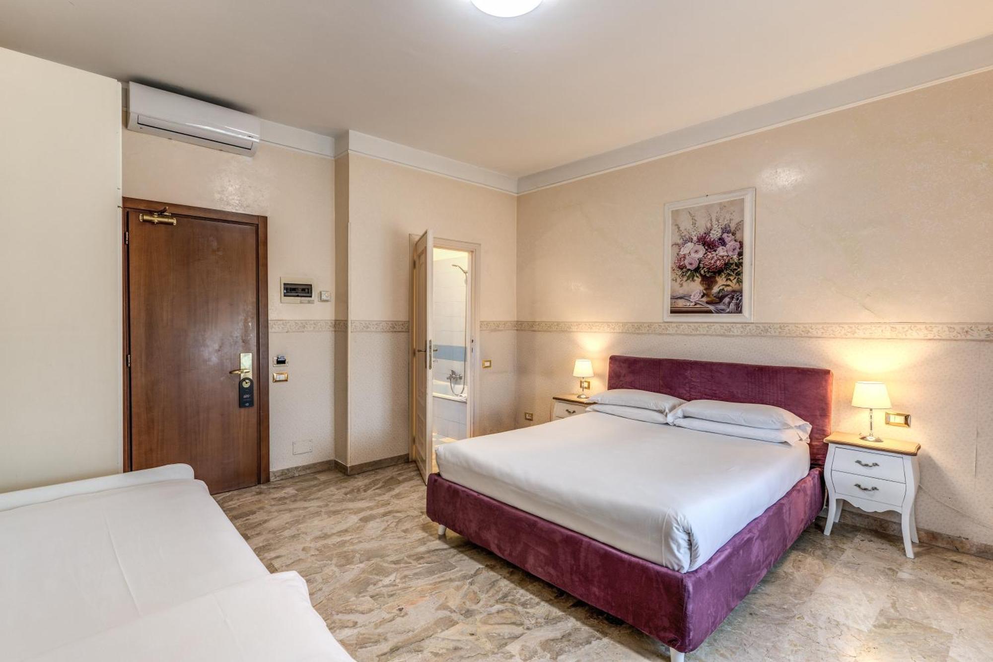 Hotel Orazia Rome Exterior photo